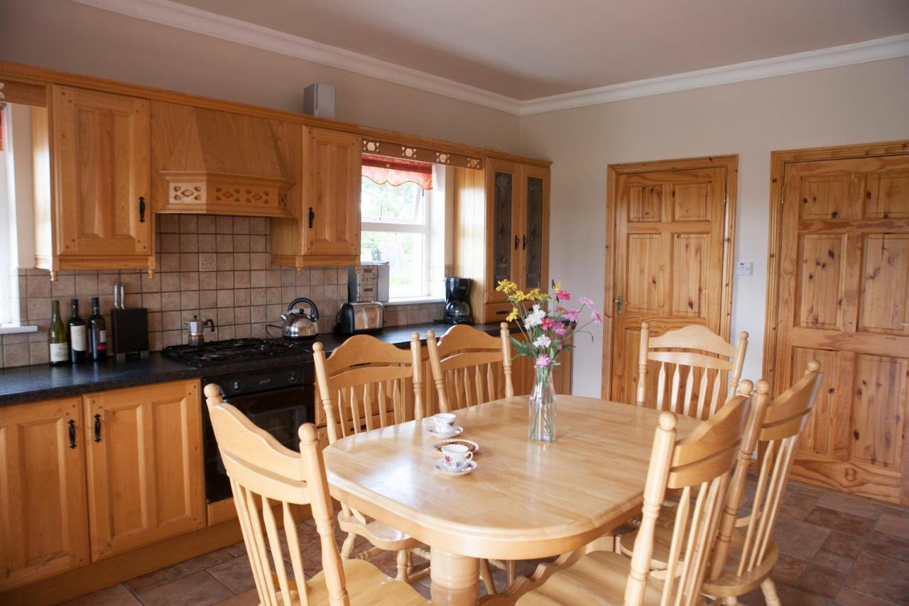 Willa Inviting 4-Bed House In Strokestown Zewnętrze zdjęcie